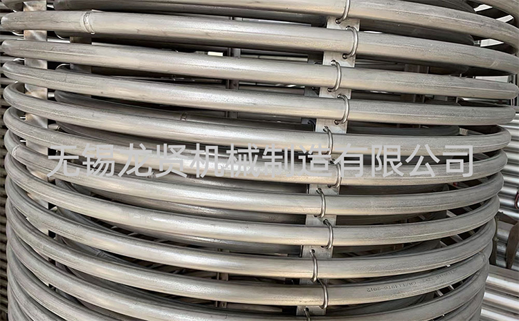 焊接不銹鋼盤管時(shí)，如何避免出現(xiàn)氣孔和裂紋？